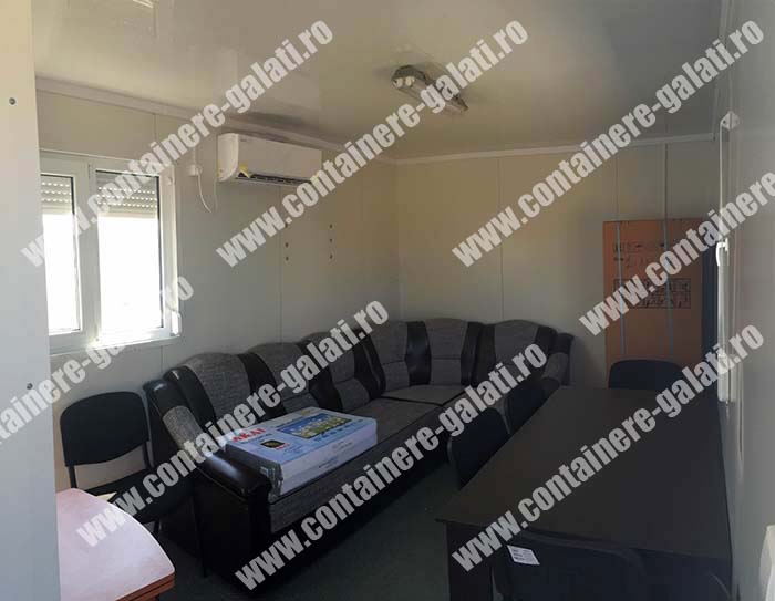 case tip container Alba